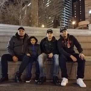 Meet your Posher, Cesar